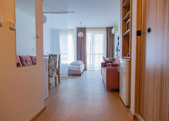 студио 8 уютна почивка アパート